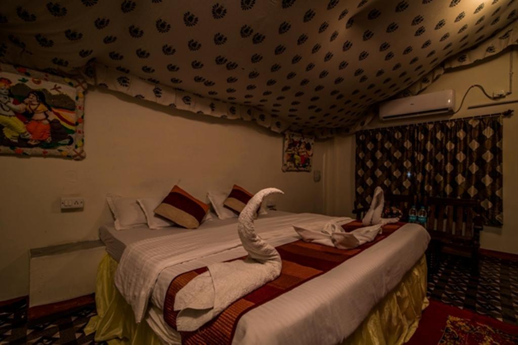 The Narayan Resort Farm Stay Пушкар Экстерьер фото