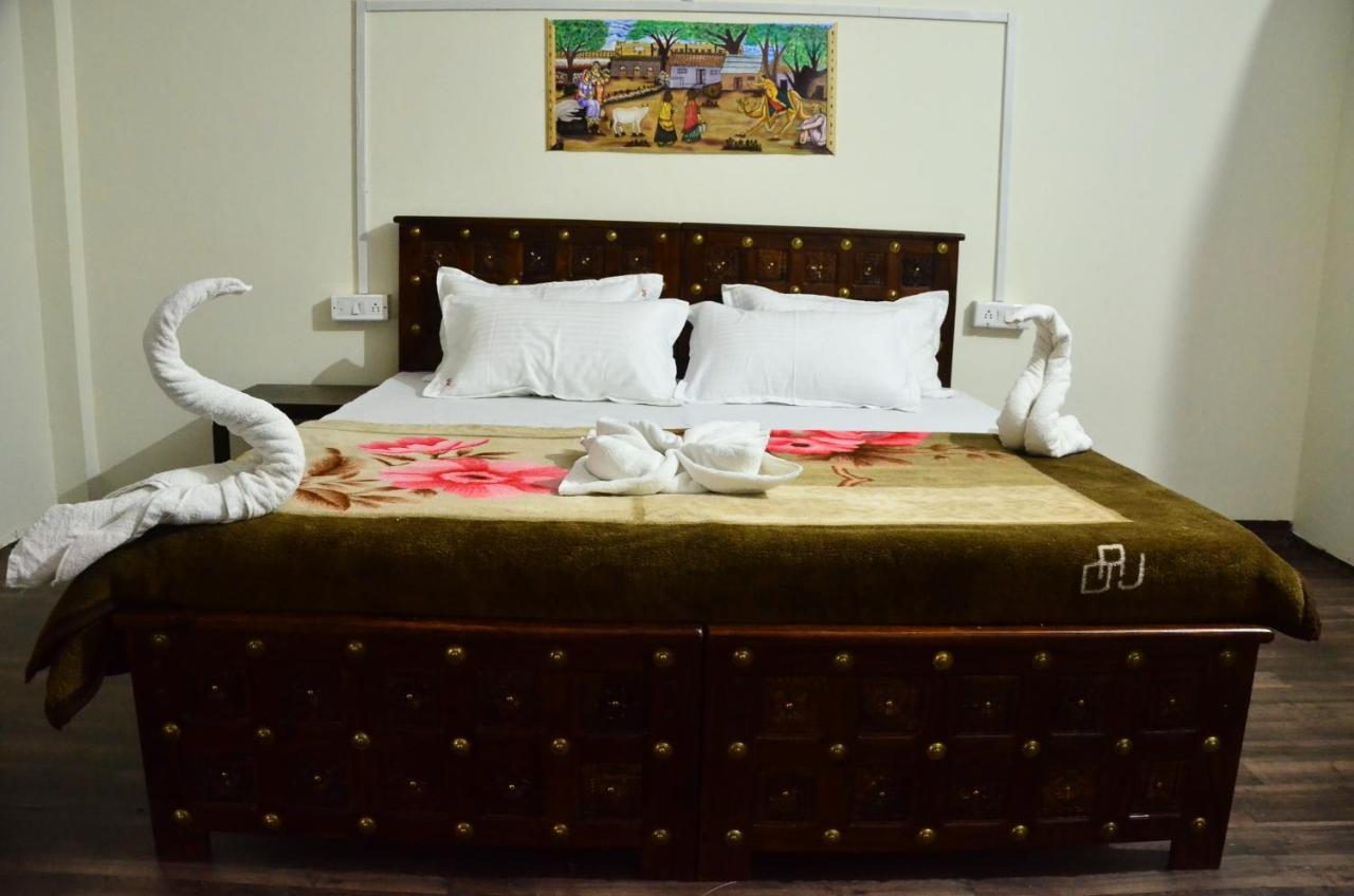 The Narayan Resort Farm Stay Пушкар Экстерьер фото